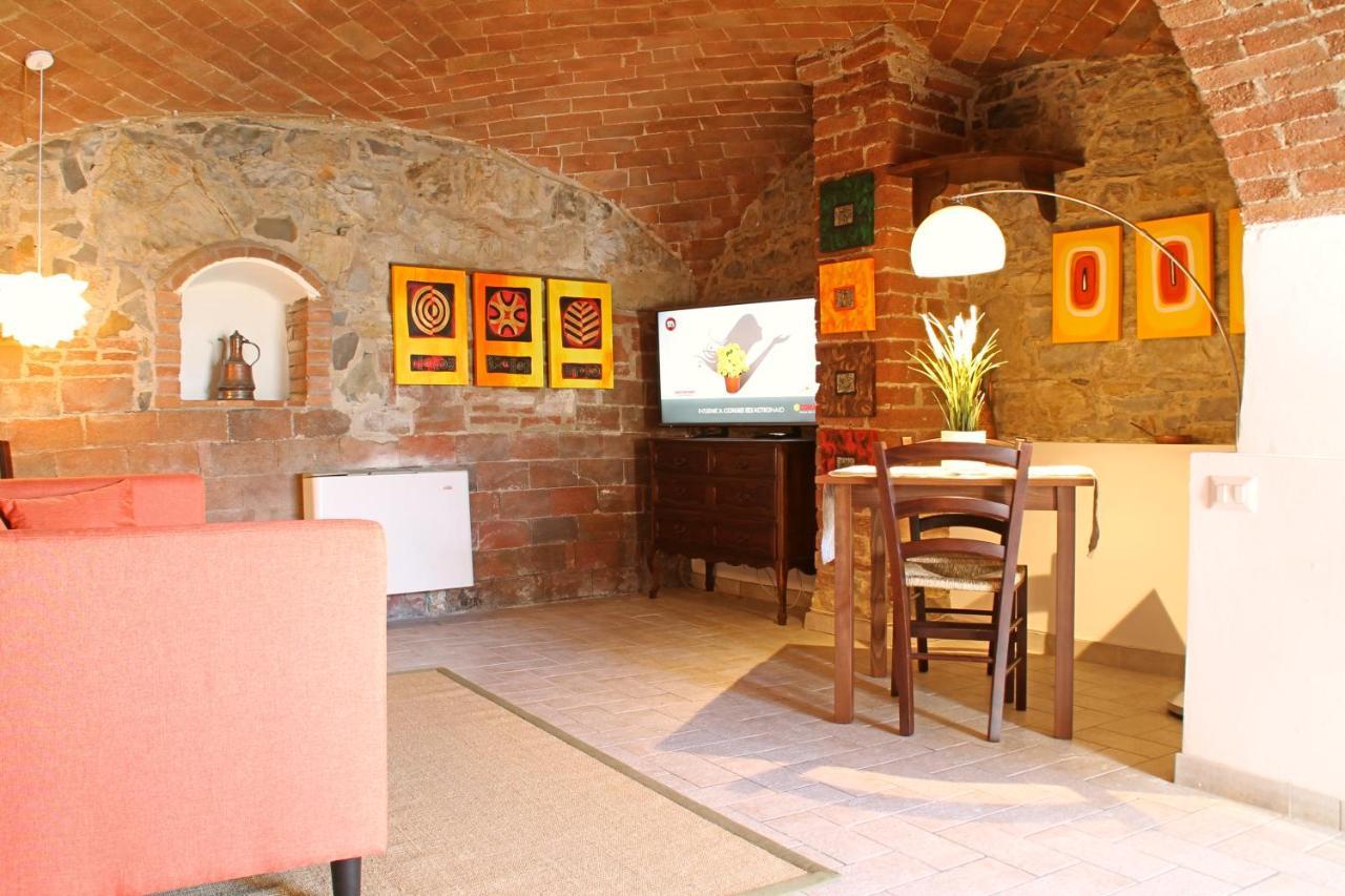 I Voltoni Di Corsignano Apartment Siena Luaran gambar